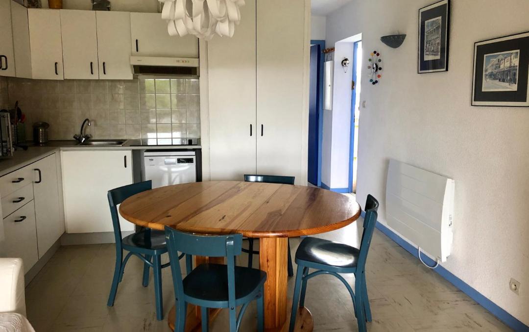 Photo of Kitchen in Hourtin Port