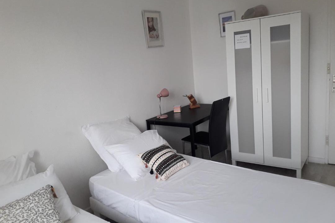 Photo of Bedroom in Vaulx En Velin Village