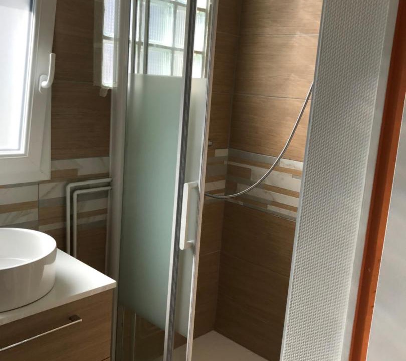 Photo of Bathroom in Ouistreham