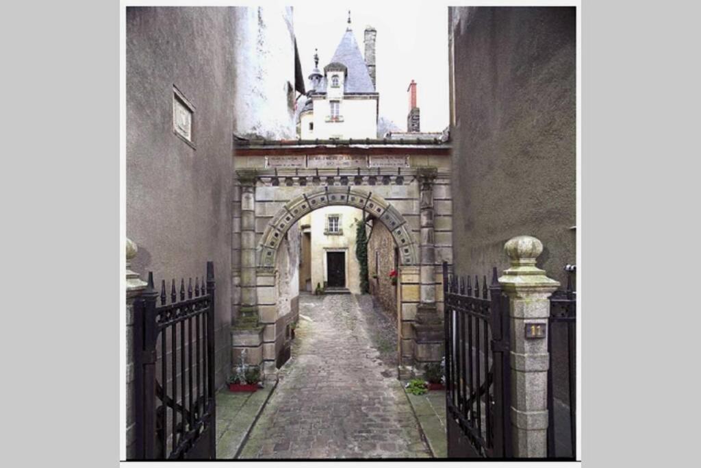 Photo of Others in Vitre