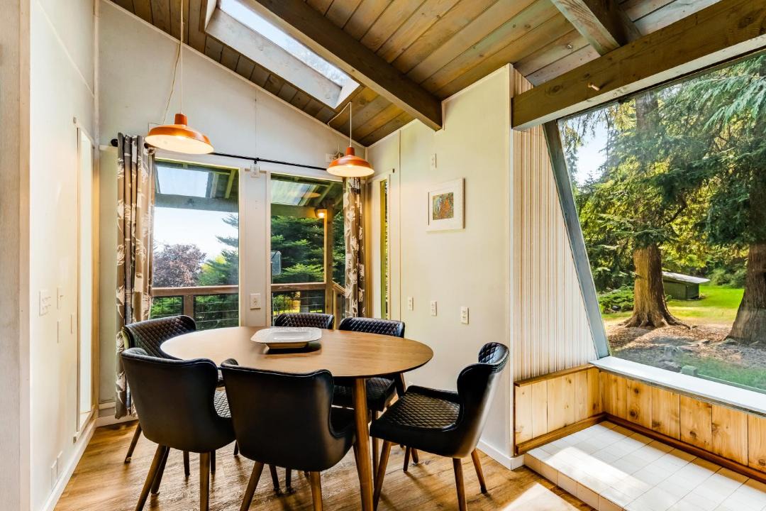 Photo of Others in Olga