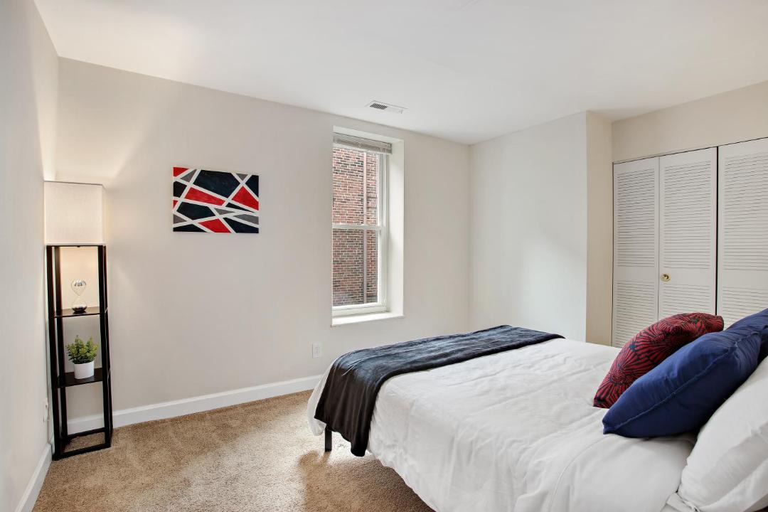 Photo of Bedroom in DeBaliviere Place