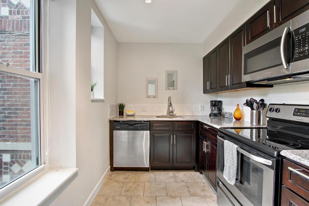 Photo of Kitchen in DeBaliviere Place