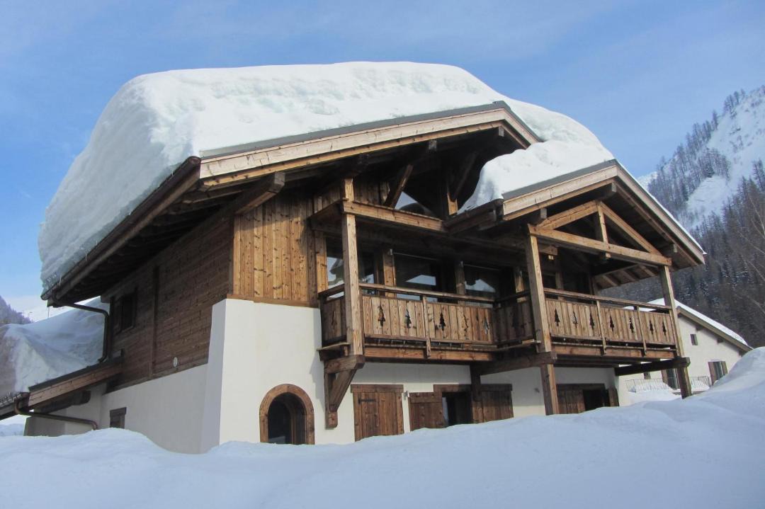 Photo of Buildings in Montroc