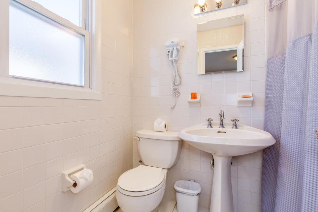 Photo of Bathroom in Hampton Bays