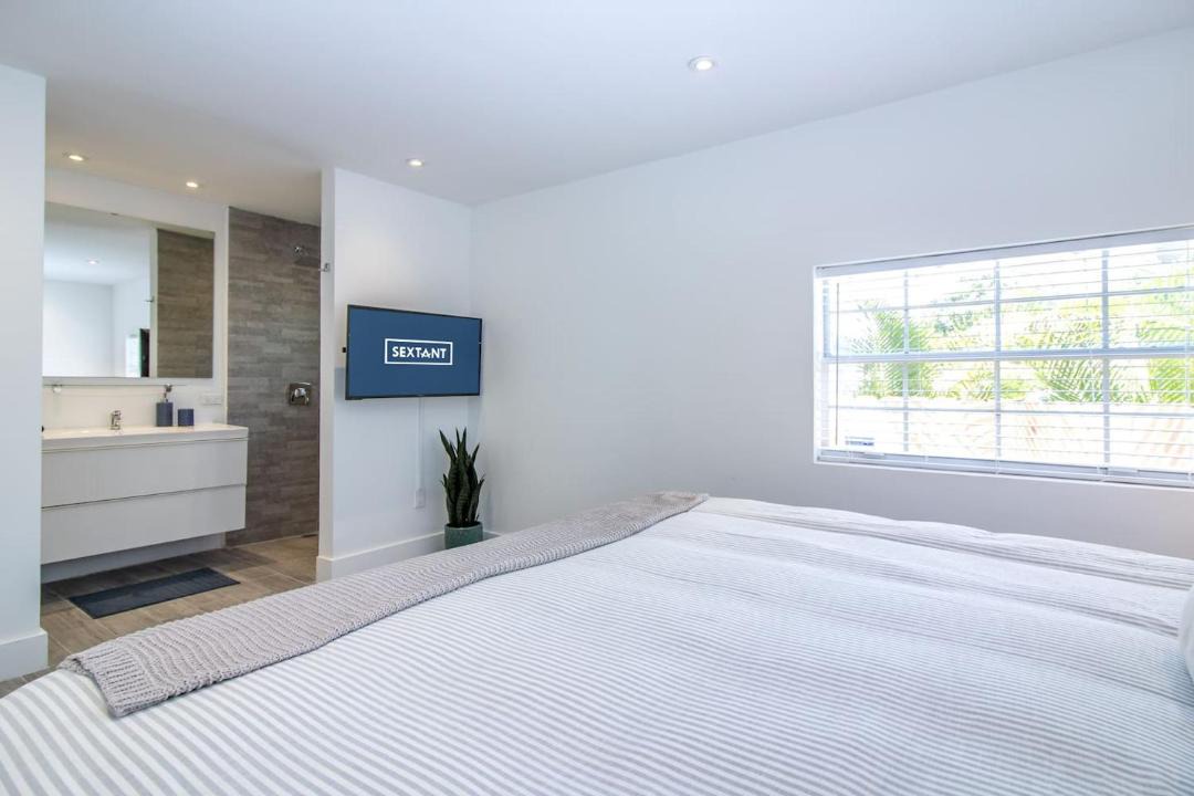 Photo of Bedroom in The Roads