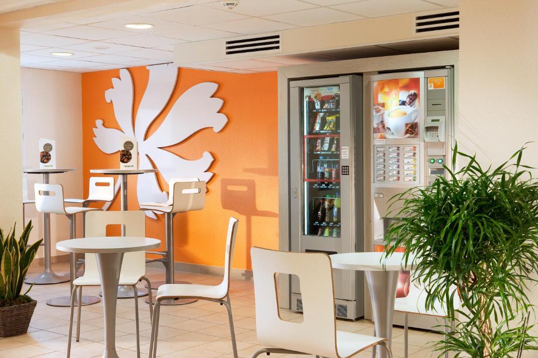 Photo of Others in Epernay