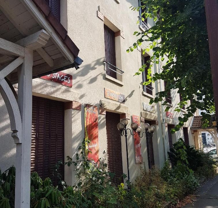 Photo of Buildings in Vittel
