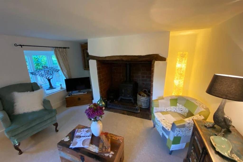 Photo of Others in Rowlands Castle