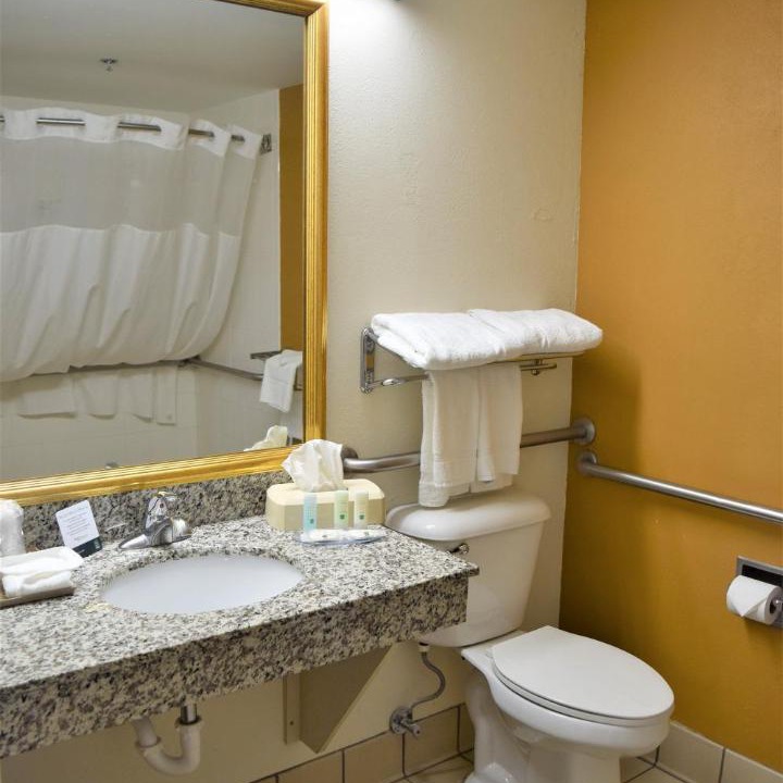 Photo of Bathroom in Fellowship