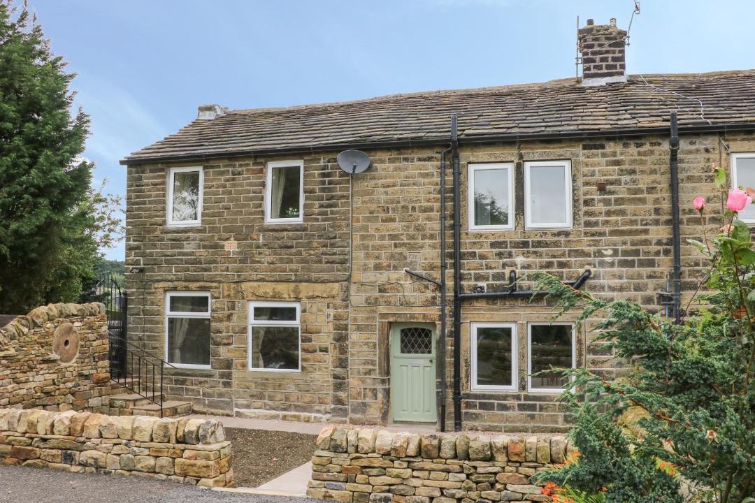 Photo of Others in Oakworth