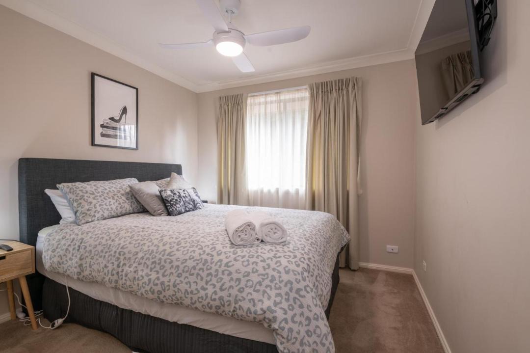 Photo of Bedroom in Bletchington