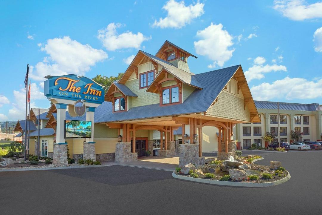 Photo of Others in Pigeon Forge