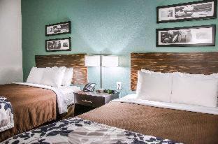 Photo of Bedroom in Center
