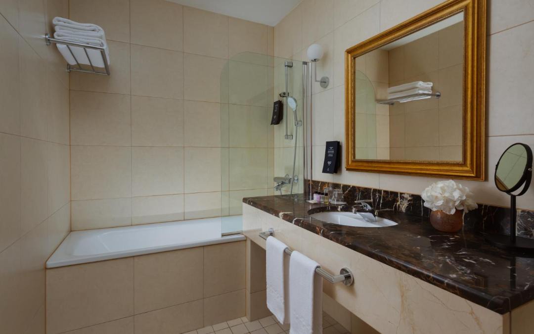 Photo of Kitchen in District No. 7