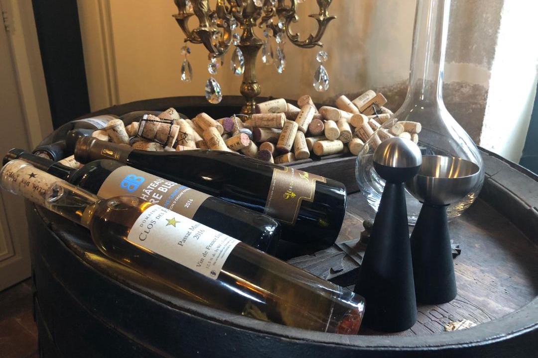 Photo of Others in Hyds