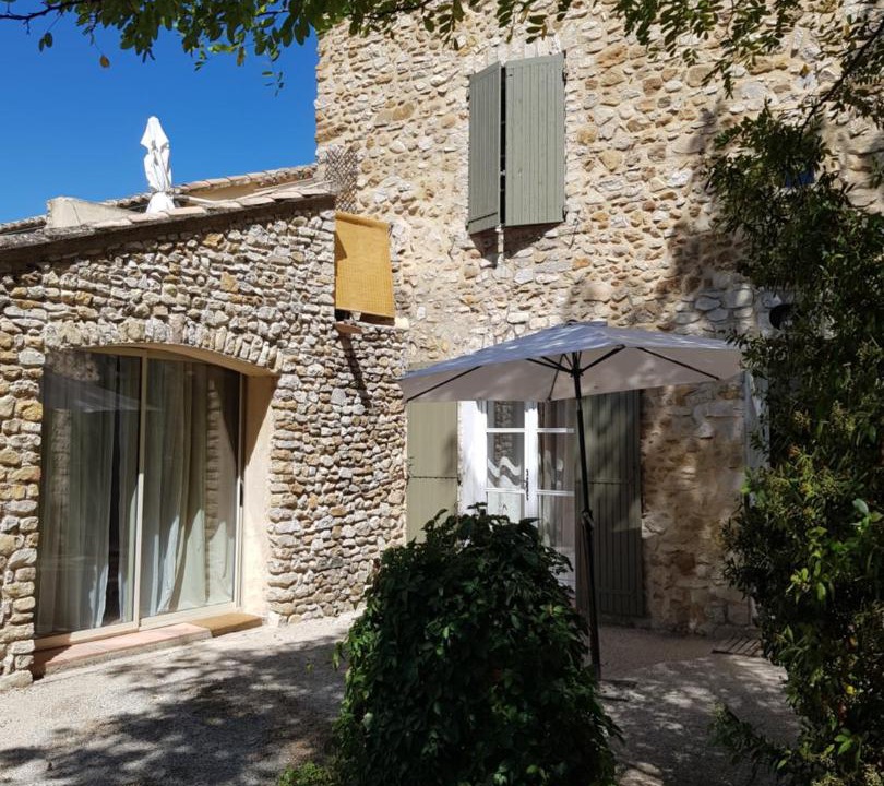 Photo of Others in Sablet