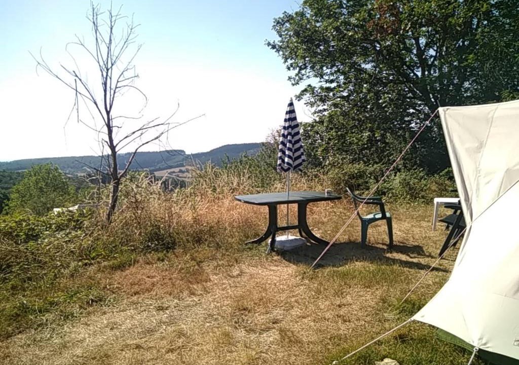 Photo of Others in Larochemillay