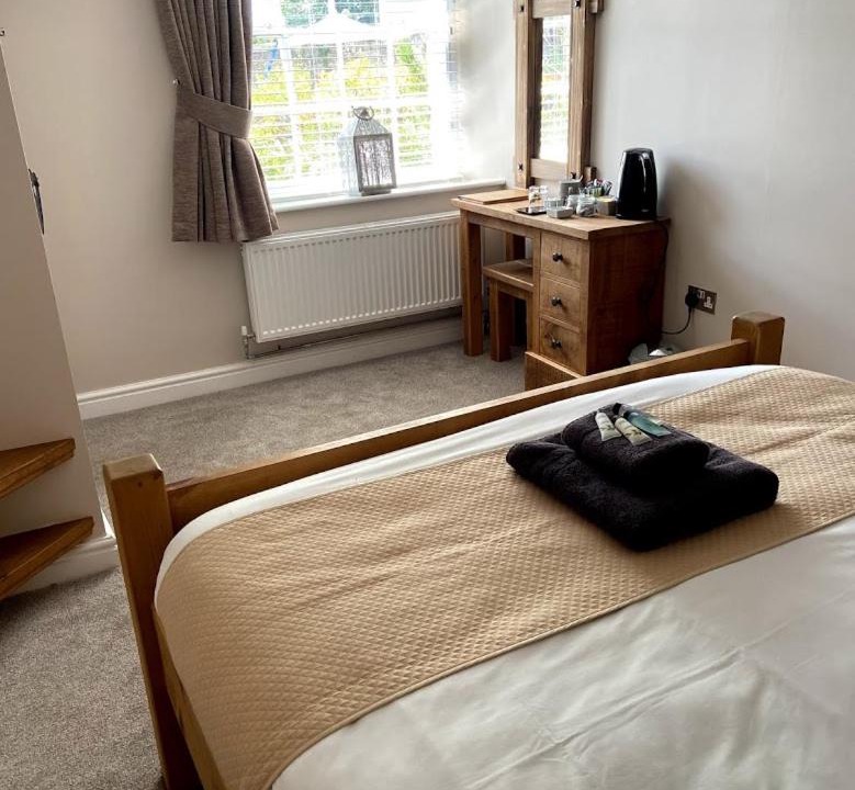 Photo of Others in Whatstandwell