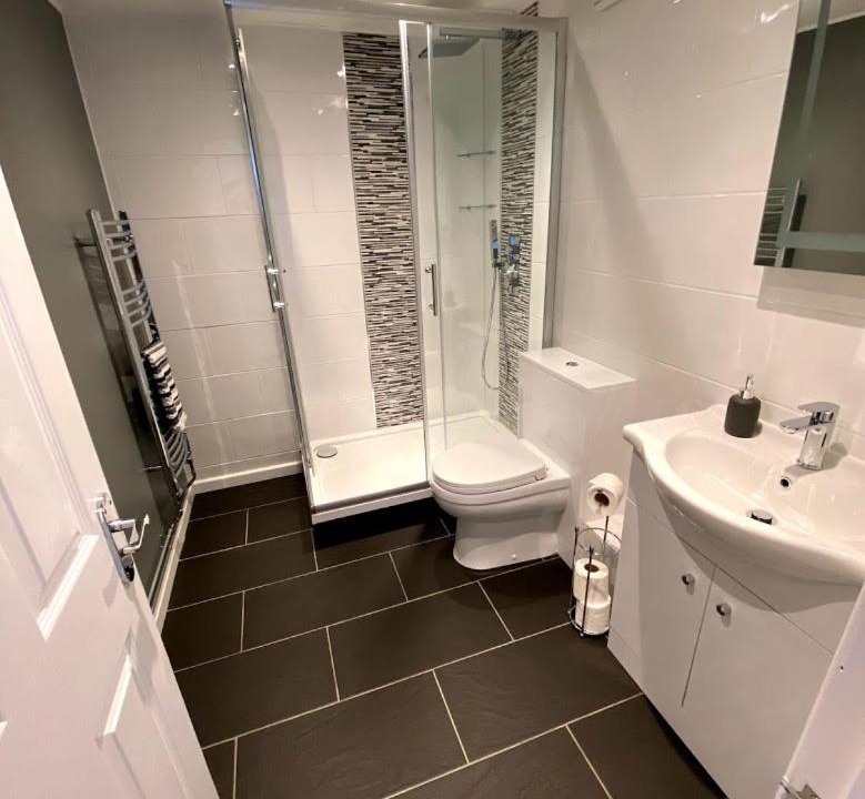 Photo of Others in Whatstandwell