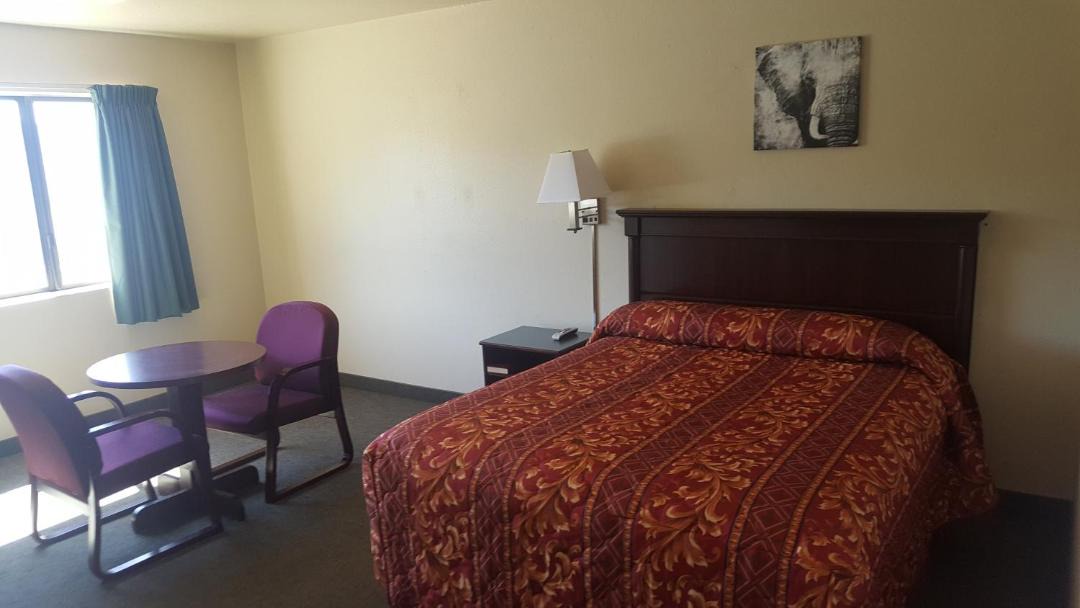 Photo of Bedroom in Roseburg