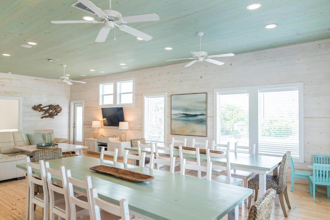 Photo of Livingroom in Sand Point