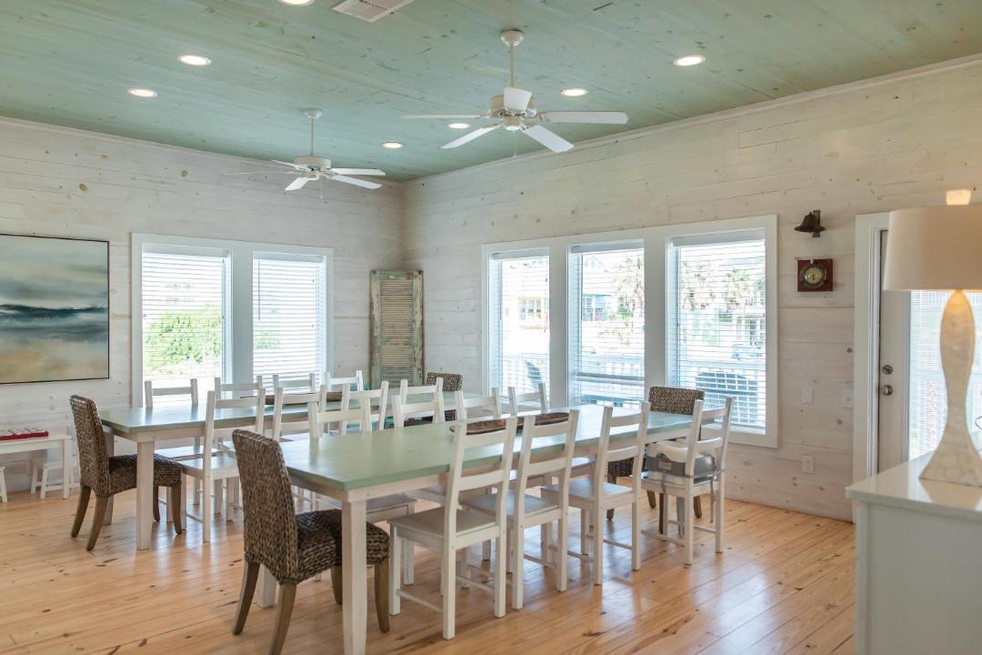 Photo of Livingroom in Sand Point