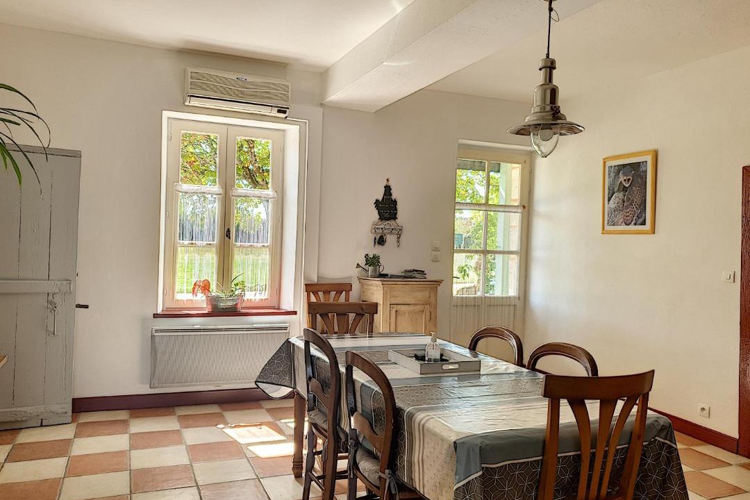 Photo of Kitchen in Sainte-Foy-la-Longue