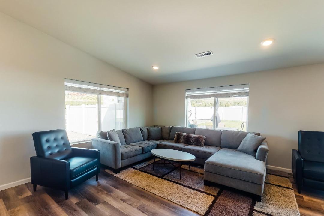 Photo of Others in Manson