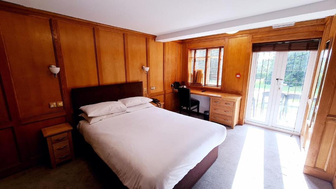 Photo of Bedroom in Farnham