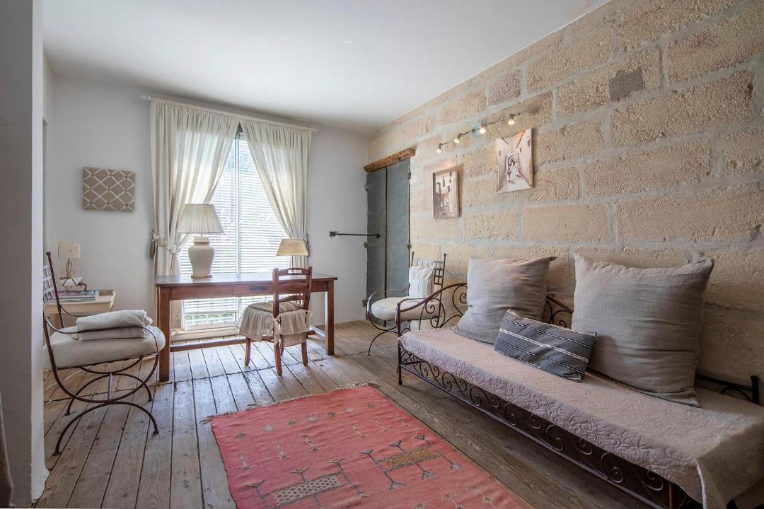 Photo of Others in Maillane