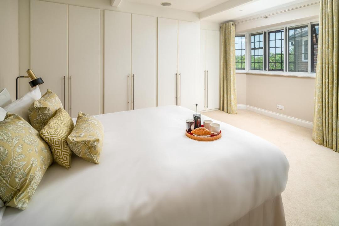 Photo of Others in Eton