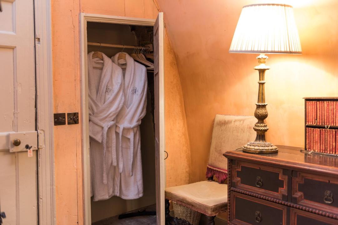 Photo of Others in Peebles