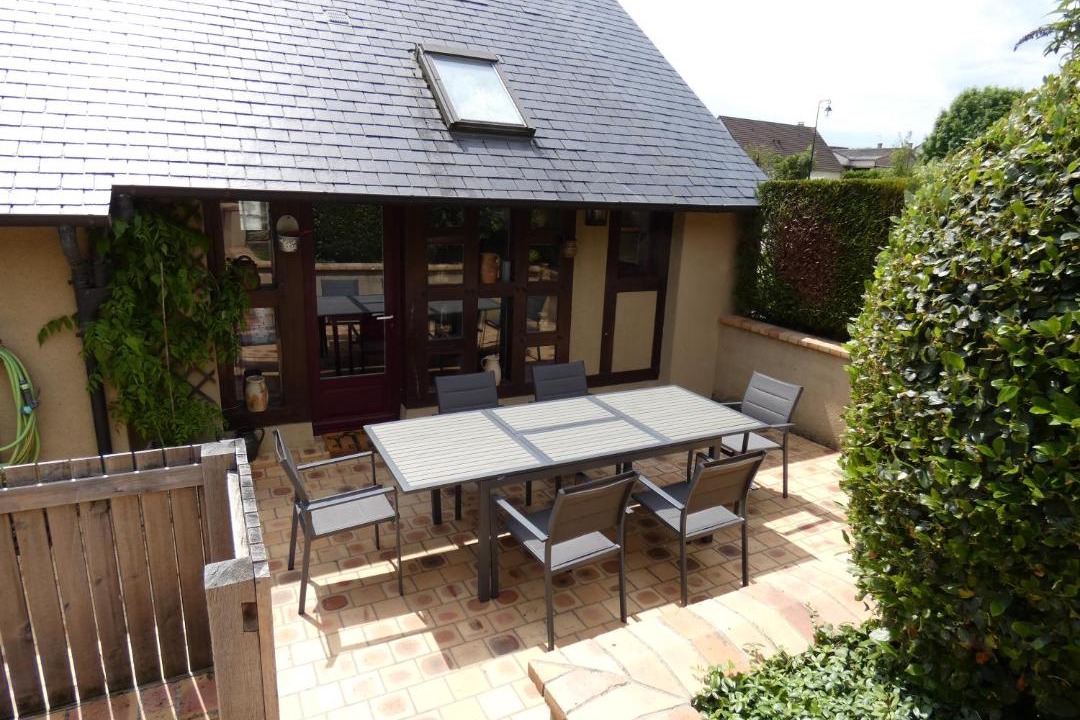 Photo of Patio Balcony in Verdigny