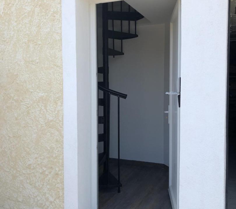 Photo of Others in Gap