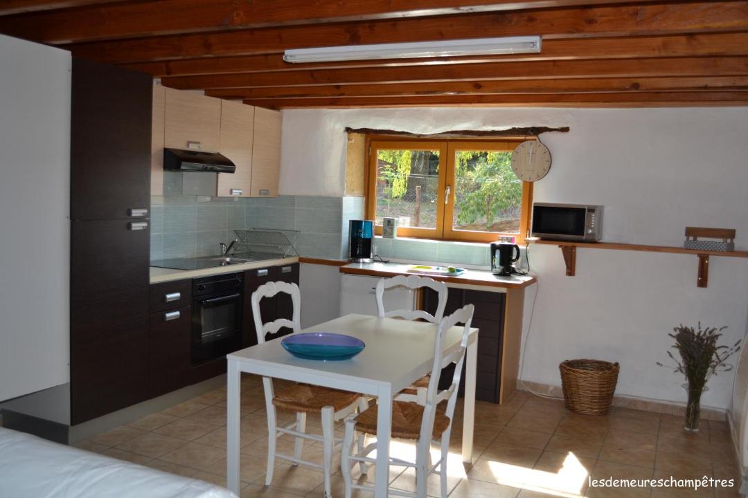 Photo of Others in Jarnosse