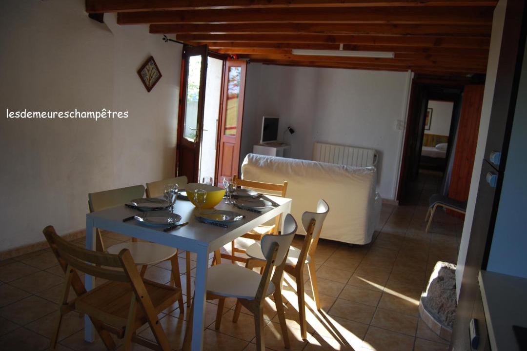 Photo of Others in Jarnosse