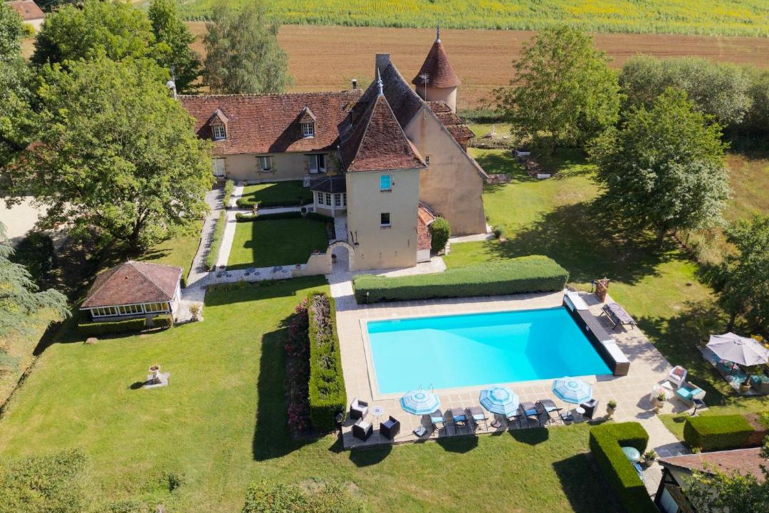 Photo of Others in Bouges-le-Chateau