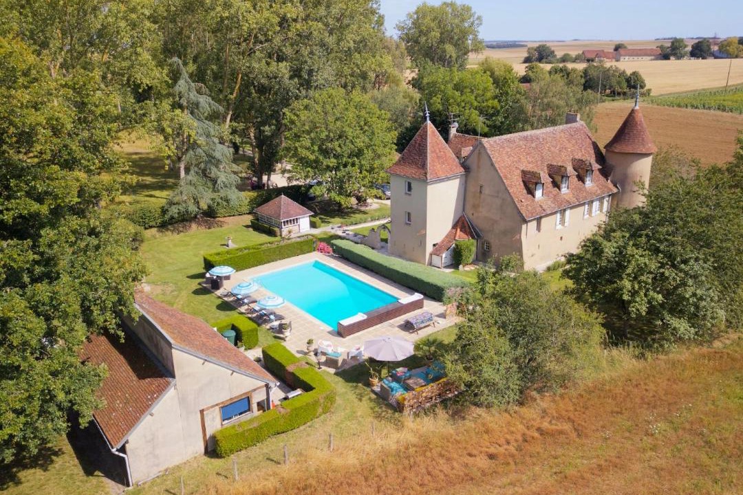 Photo of Others in Bouges-le-Chateau