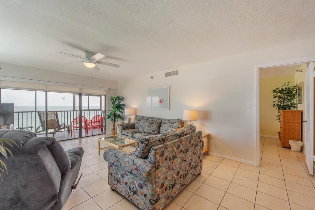 Photo of Livingroom in Madeira Beach