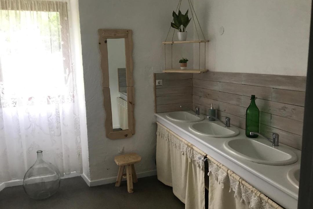 Photo of Bathroom in Le Fugeret