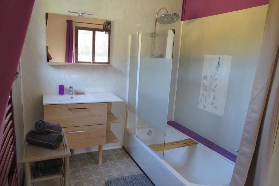 Photo of Others in Ablon