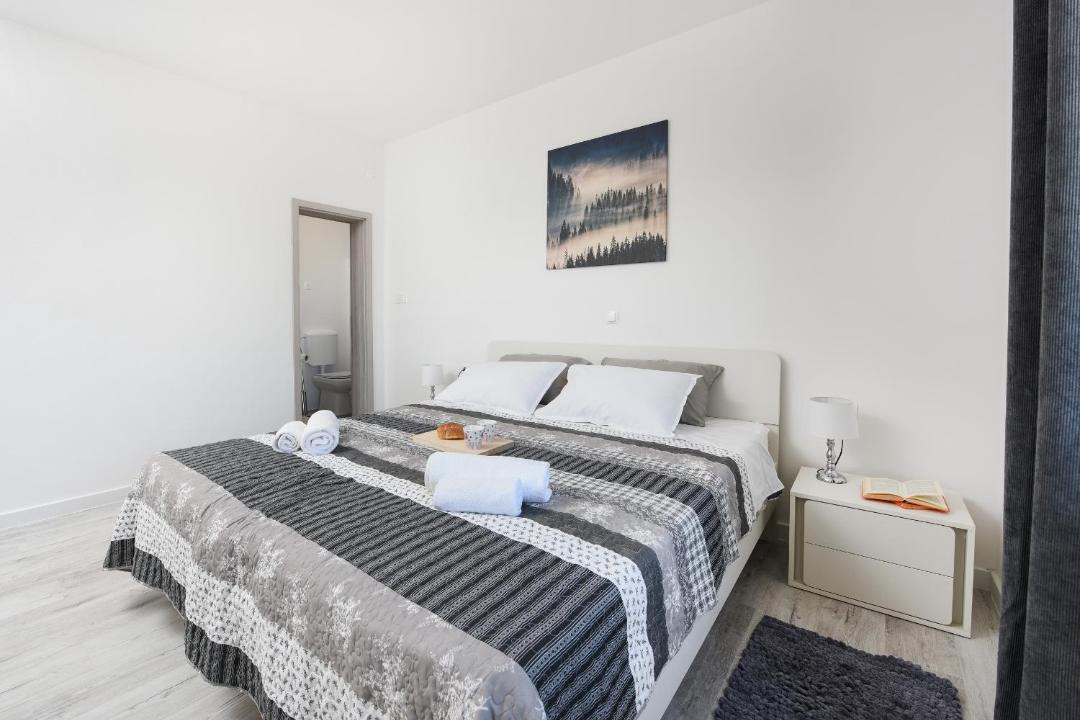 Photo of Bedroom in Sukosan