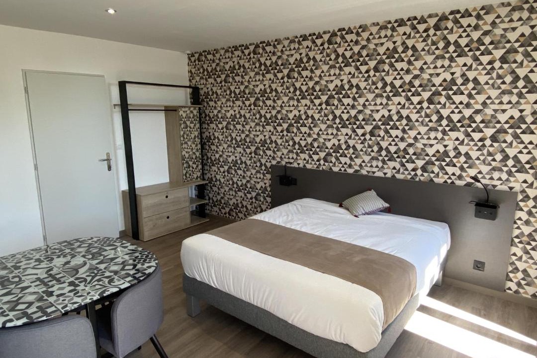 Photo of Others in Cognac