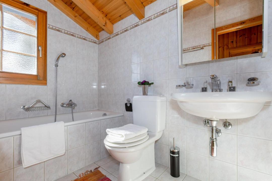 Photo of Bathroom in La Tzoumaz