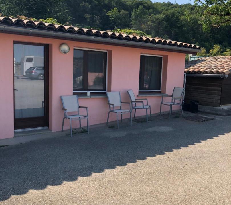 Photo of Buildings in Villemoirieu