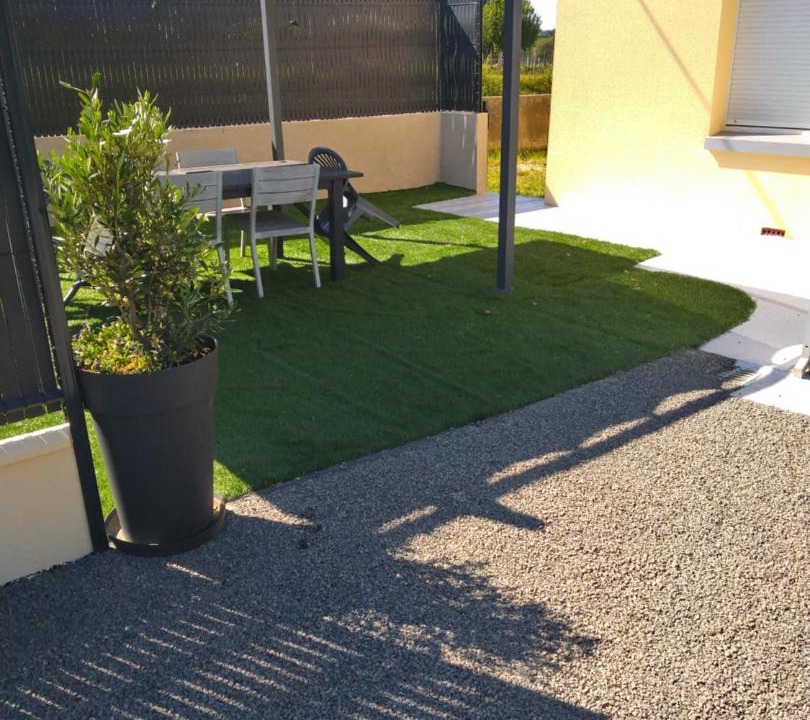 Photo of Others in Louisfert