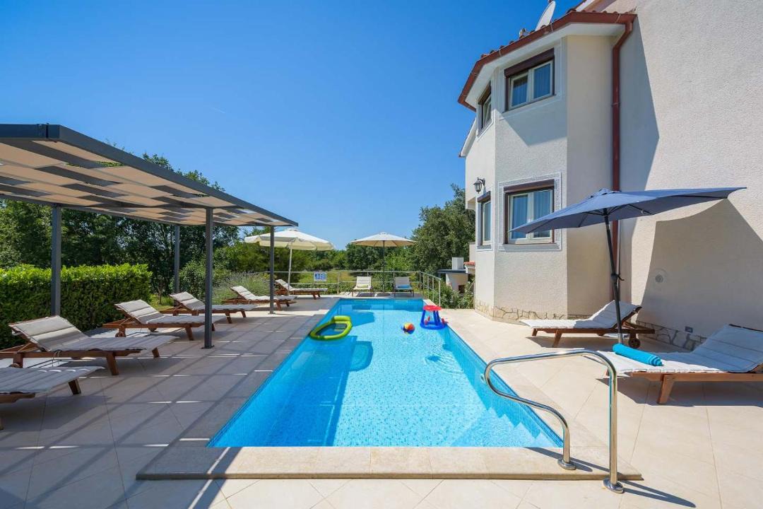 Photo of Outdoor in Zbandaj