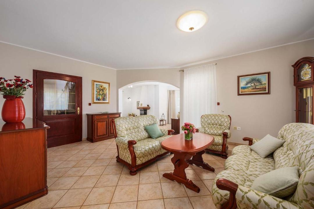 Photo of Livingroom in Zbandaj