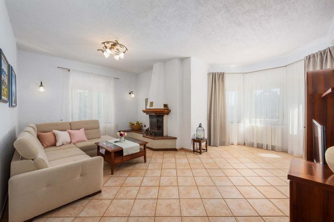 Photo of Livingroom in Zbandaj
